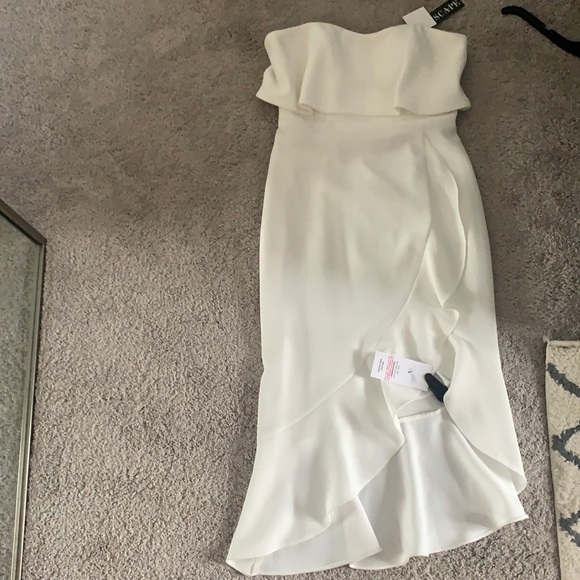 Xscape White Ruffle Strapless Dress - NWT - Picture 4 of 7